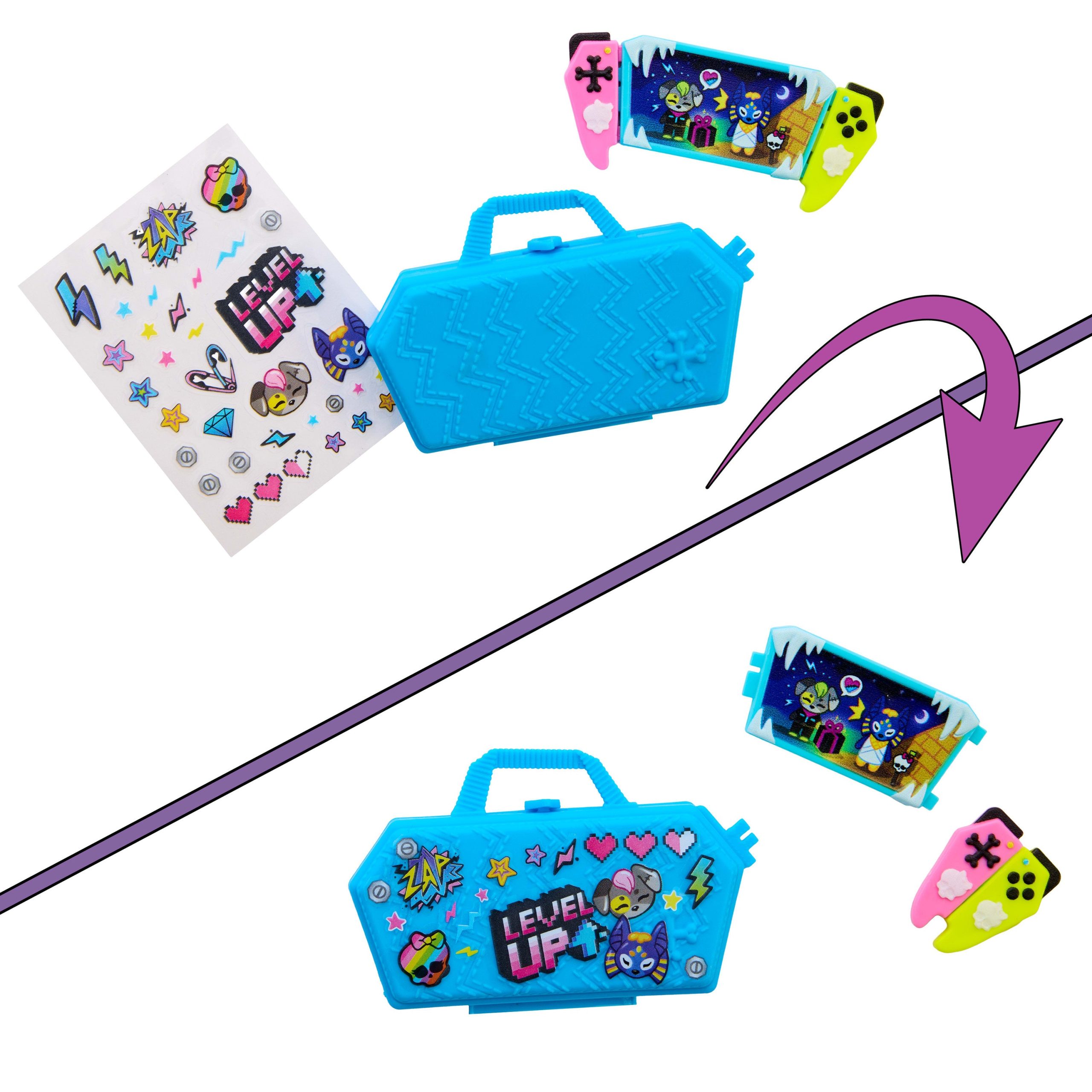 Monster High Self-Scare Secrets Frankie Stein Fashion Doll With 13 Realistic Accessories - Image 5