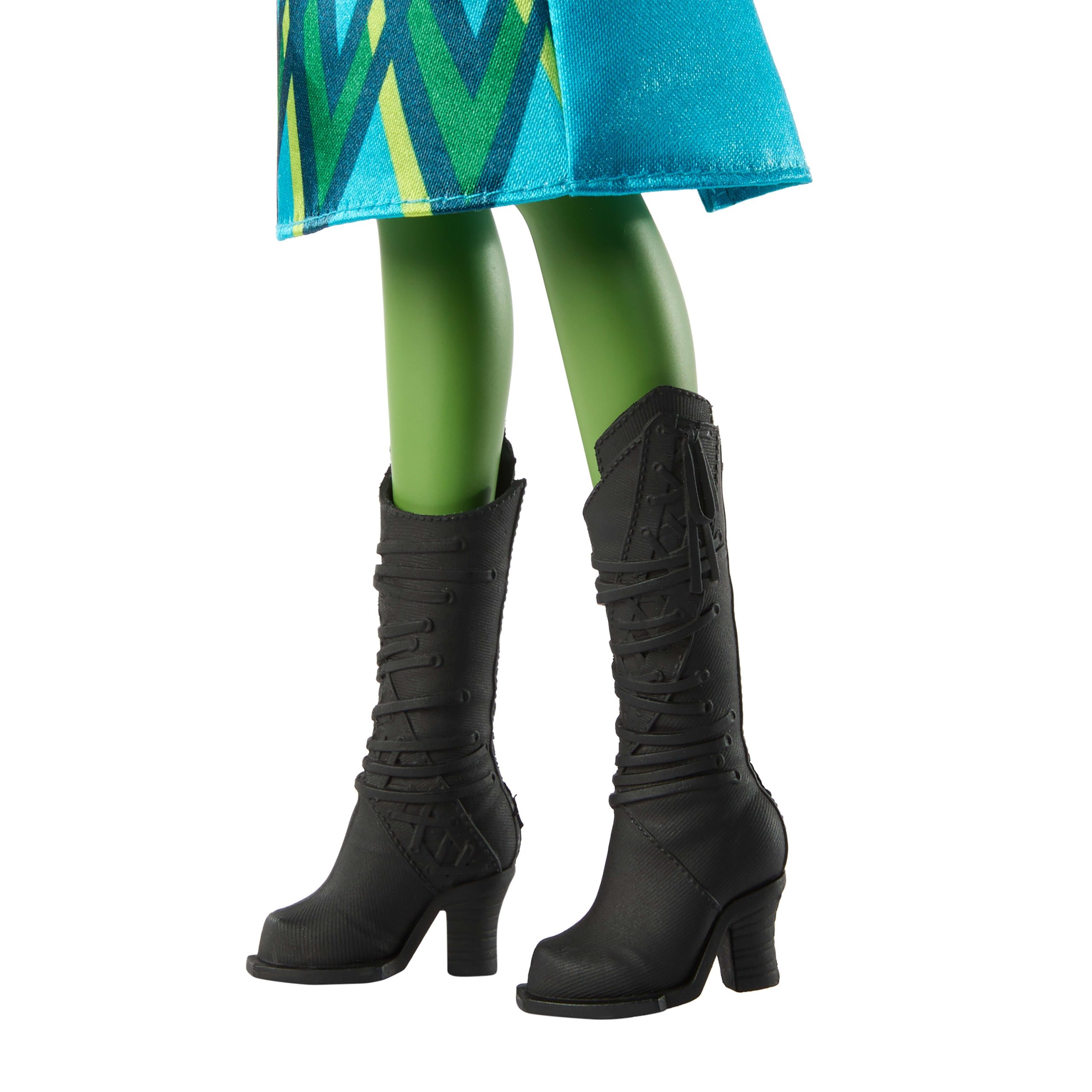 Universal Pictures' Wicked Get Ready With Elphaba Doll Set With 7 Accessories & Color Change Nails - Image 5