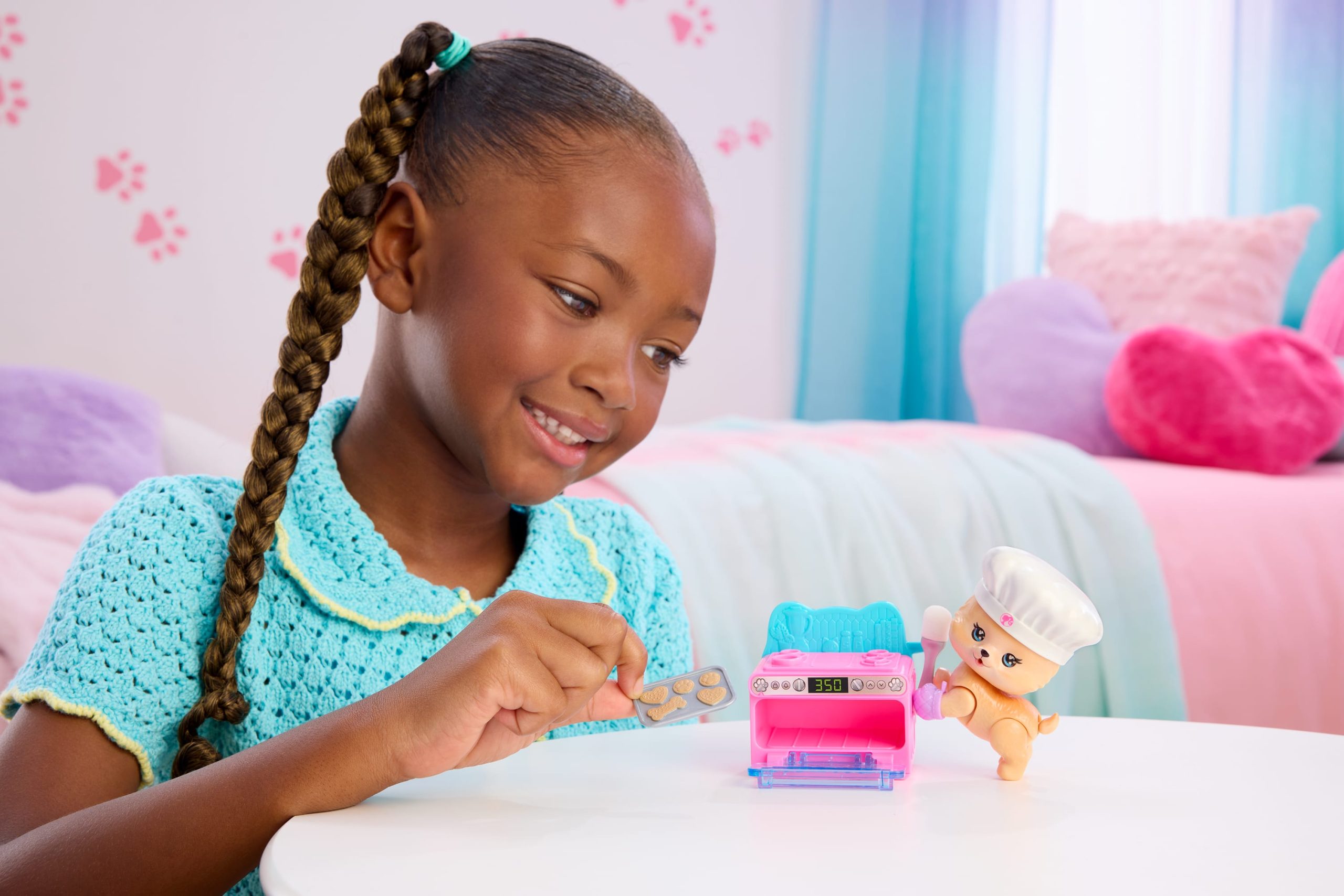 Barbie Dream Squad Pet Puppy With Baking-Themed. Color-Changing Accessories - Image 2