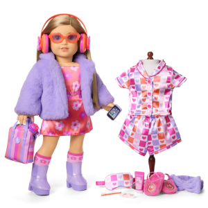 Truly Me? #131 Doll & Day of Fun All-in-One Set