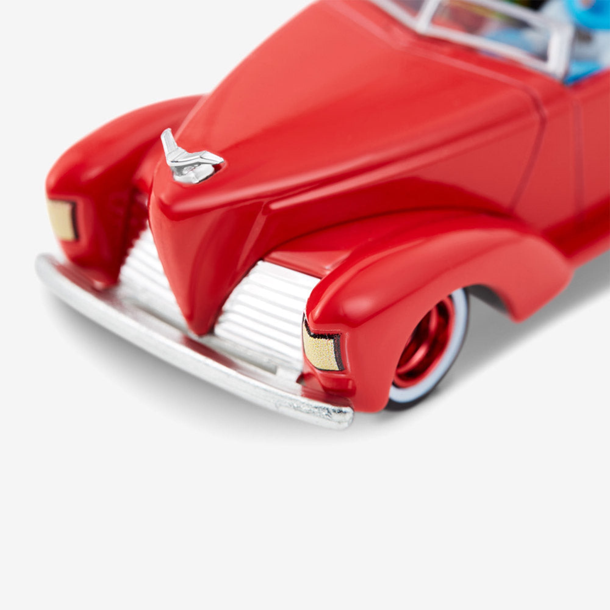 Hot Wheels DC Batman 1st Appearance Batmobile? - Image 4