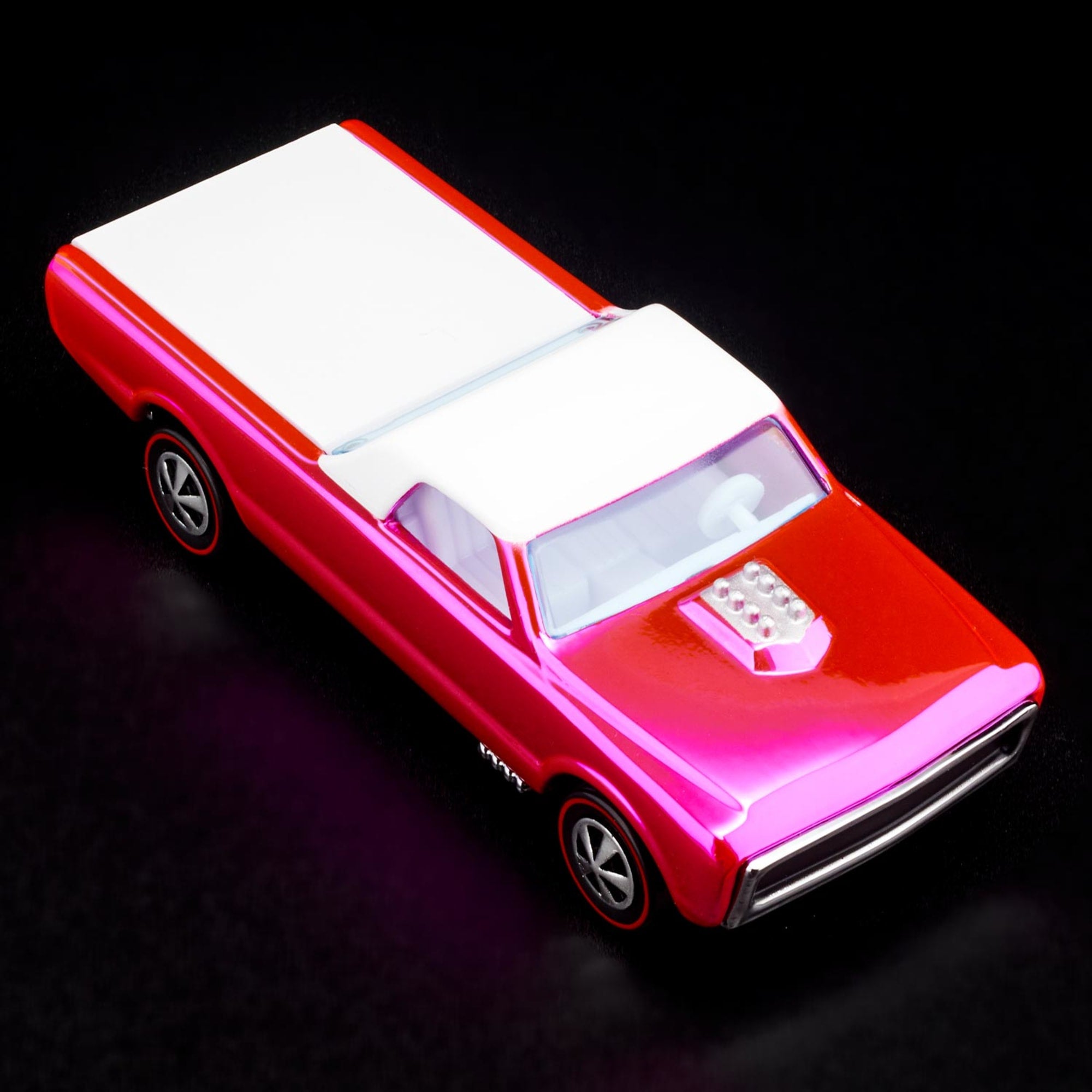 Hot Wheels RLC EXCLUSIVE 2022 PINK EDITIONS CUSTOM FLEETSIDE? - Image 8