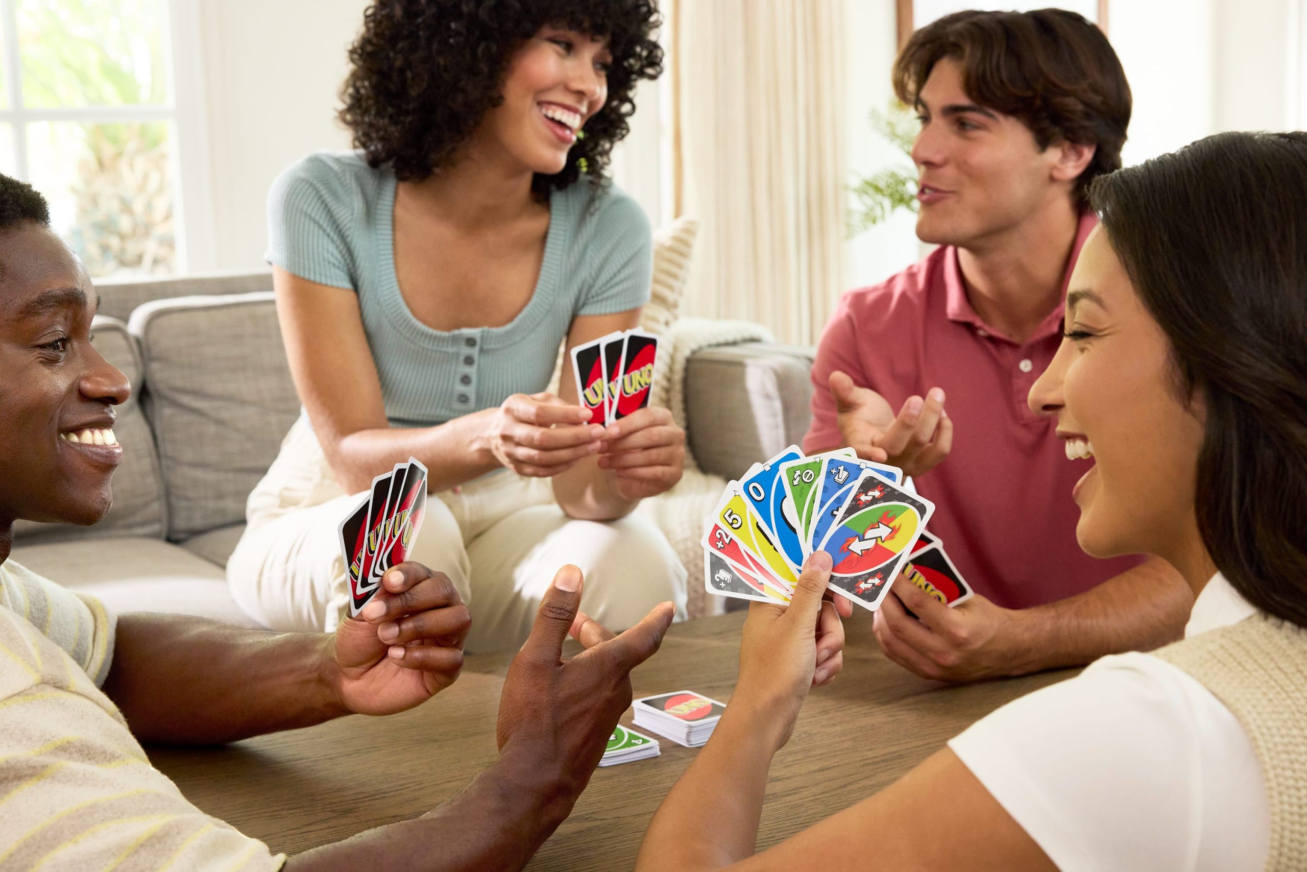 Uno? Jeu de Base et deux Packs D'Extension - Image 2