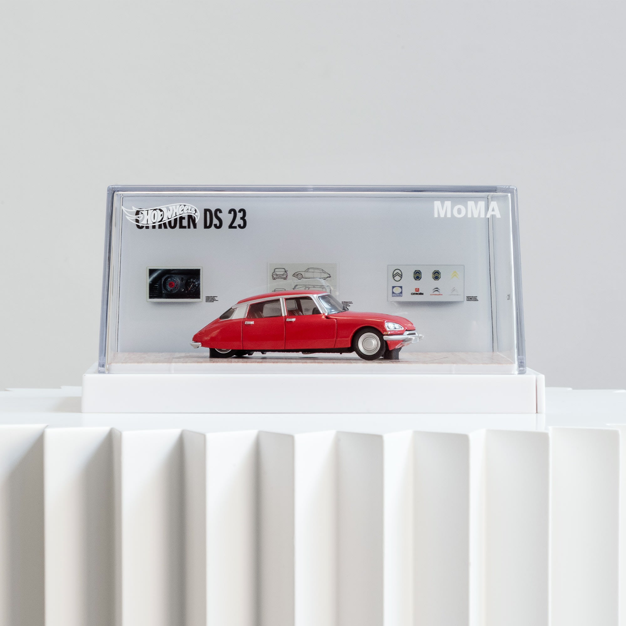 Hot Wheels x MoMA Citro?n DS 23 Sedan - Image 3
