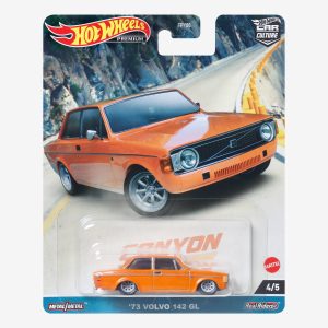 Hot Wheels Premium Car Culture Canyon Warriors ?C '74 Volvo 142 GL