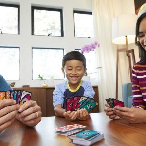 UNO Flip! Card Game in Storage & Travel Tin. Color Blind Accessible Deck For Kids & Families