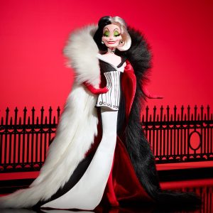 Disney Darkness Descends Cruella De Vil Doll