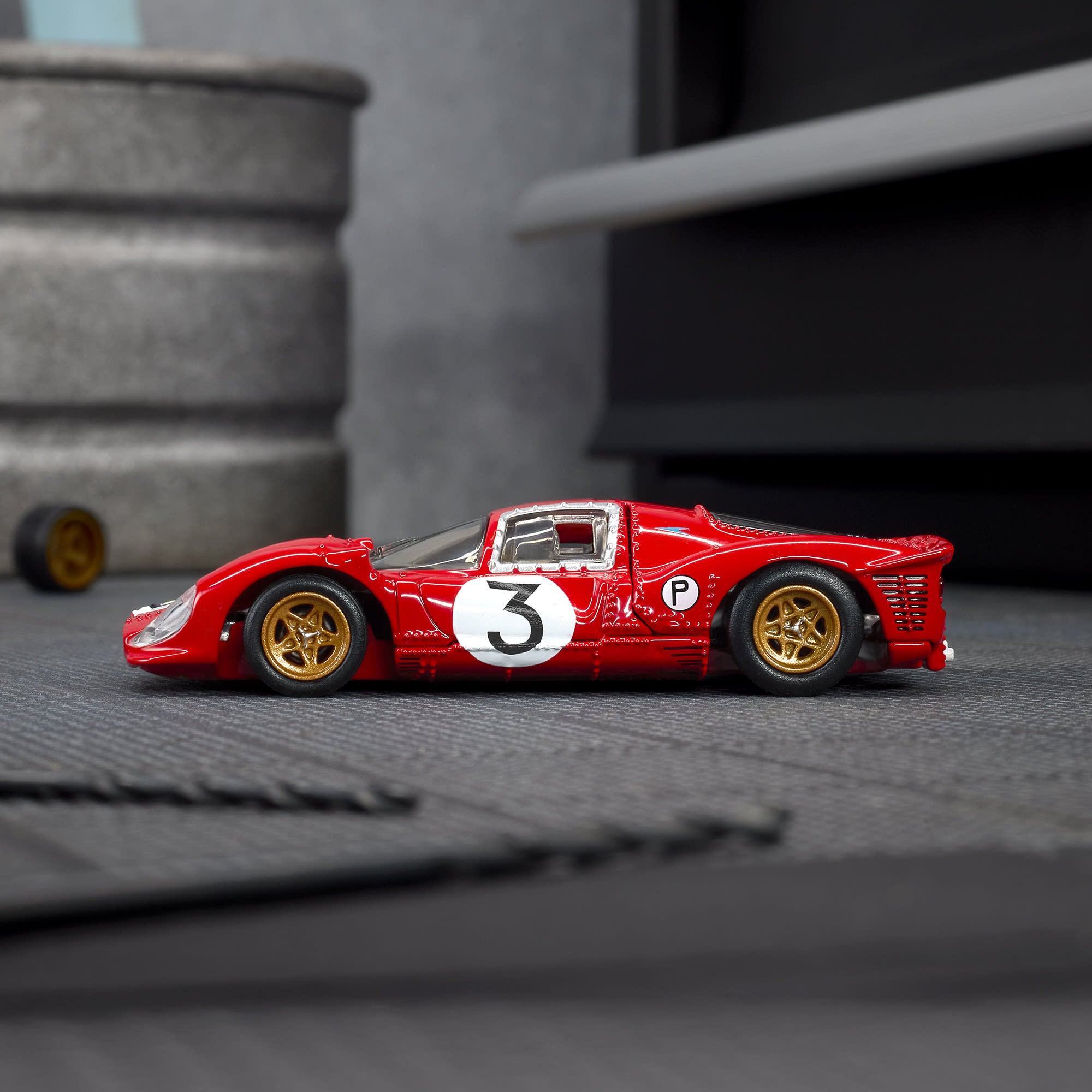Hot Wheels Elite 64 1967 Ferrari 330 P4 - Image 5